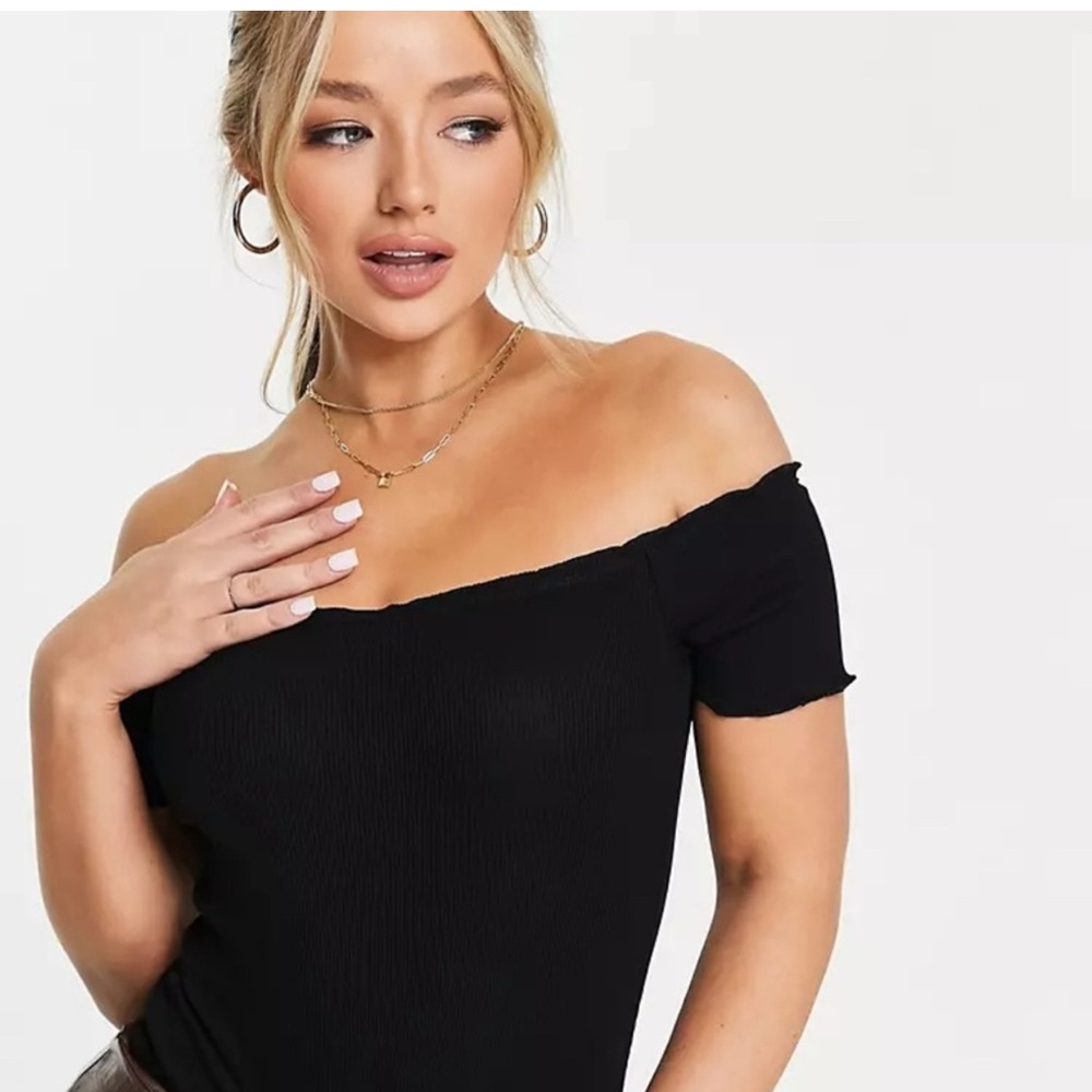 Missguided Black and Gray Off-Shoulder Bodysuits